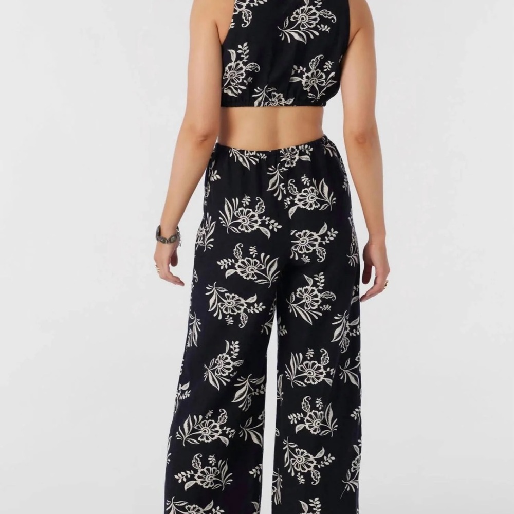NWT -Floral ONeill Black and White Jumpsuit